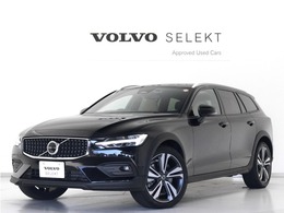 ボルボ V60クロスカントリー ウルトラ B5 AWD 4WD B＆W Google搭載 ドラレコ 48V 茶革 19AW