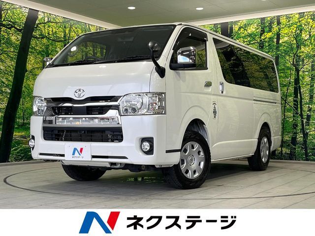 両側電動ドア　純正ナビ　全周囲カメラ　12型後席モニター　衝突軽減装置