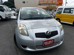 トヨタ ヴィッツ 1.3 F ウェルキャブ 助手席リフトアップシート車 Bタイプ 
