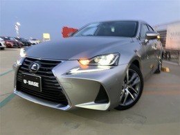 レクサス IS 300h バージョンL 走行60000キロ