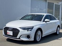 アウディ A3セダン 30 TFSI アドバンスト TVチューナー　リヤカメラ