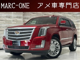 キャデラック エスカレード プラチナム 4WD 1年保証付 正規D車 サンルーフ　ベージュ革