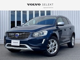 ボルボ XC60 T5 SE 黒本革・ハーマンカードン