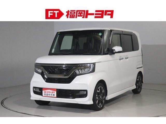 ナビ、バックモニター、シートヒーター、クルーズコントロール、ETC、衝突被害軽減システムが付いた安心のN-BOXカスタム！！