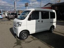 ダイハツ ハイゼットカーゴ 660 デラックス ハイルーフ 4WD 