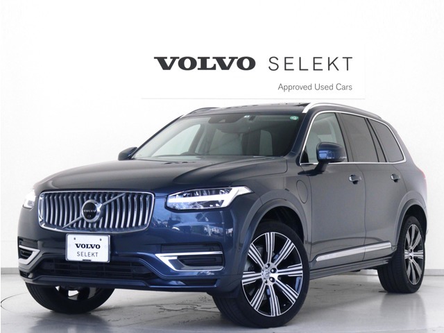 2022年モデル『XC90 Recharge Plug-in hybrid T8 AWD Inscription』PHEV 電動パノラマサンルーフ エアサス 3列7人乗り 前後純正ドラレコ 21AW harman/kardon グレーアッシュウッドパネル【グループ 総在庫300台！】
