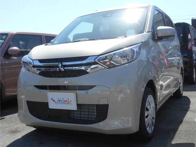 届出済未使用車
