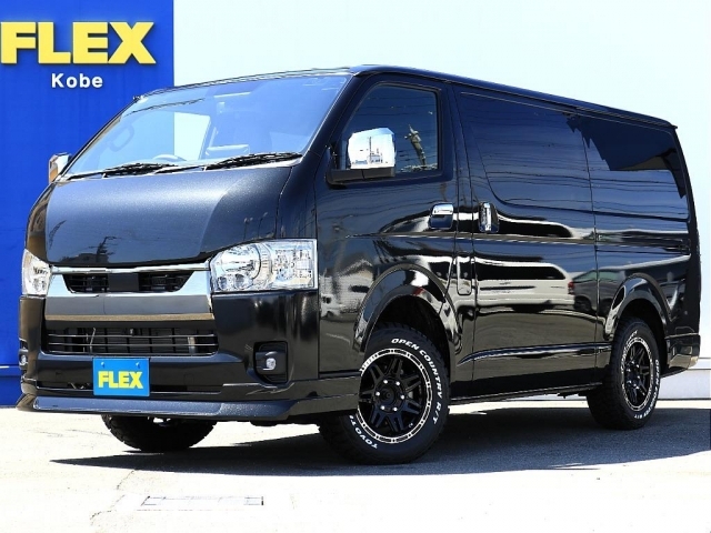 R5年ハイエースVダークプライムIIディーゼル4WDカスタム車両の入庫