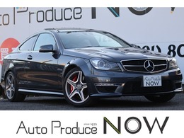AMG Cクラスクーペ C63 後期型/右ハンドル/パノラミックスライディ