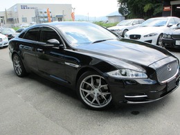 ジャガー XJ XJ 3.0 ポートフォリオ 黒革シート