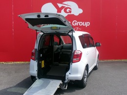 トヨタ ラクティス 1.5 G ウェルキャブ 車いす仕様車 タイプII 電動固定装置　4人店員　車高調整スイッチ