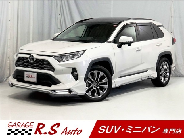 トヨタの人気SUV、RAV4、入荷しました☆彡モデリスタエアロ・ルーフレール・ブラックレザー・パノラマルーフなどなど！人気装備満載のお車です！流行りのSUVにお得に乗れるチャンス！いかがでしょうか？？
