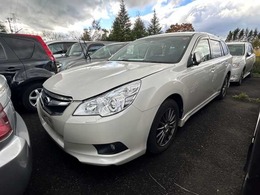 スバル レガシィツーリングワゴン 2.5 i Lパッケージ 4WD 