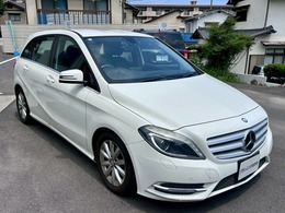 メルセデス・ベンツ Bクラス B180 ブルーエフィシェンシー 走行3.9万kmバックカメラ前後ドラレコBluet