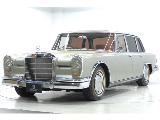 最高級車メルセデス600 【w100】 稀覯本  布スリップケース付 最高級車メルセデス600 【w100】 稀覯本 布スリップケース付