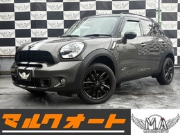 ミニ ミニクロスオーバー クーパーS オール4 黒革シート　キーレスエントリー