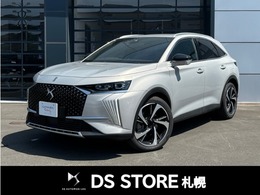 DSオートモビル DS7 オペラ E-TENSE 4×4 4WD サンルーフ　黒革シート　電動シート