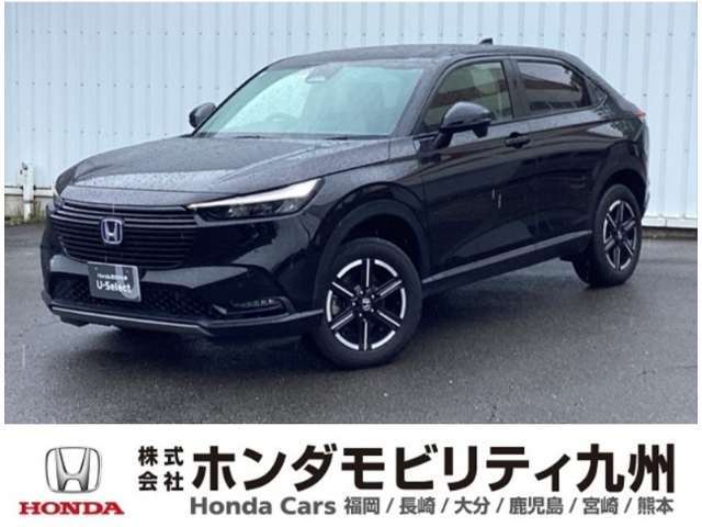 ヴェゼルe:HEV X、純正メモリーナビやLEDライト、リヤカメラやホンダセンシング等装備です。
