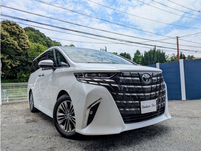 こんにちは。神奈川県横浜市の株式会社Workants　Autoです！お客様おひとりおひとりに寄り添える、そんな車屋です。「おっ、これなら！」といった値ごろ感ある車を取り揃えております♪