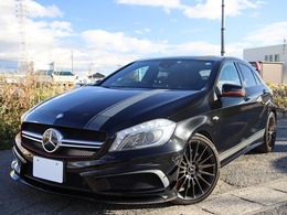 AMG Aクラス A45 4マチック エディション1 4WD 