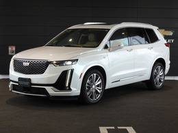 キャデラック XT6 プラチナム 4WD 