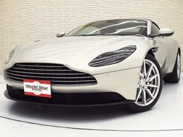 アストンマーティン DB11ヴォランテ V8 OP264/クリームトリュフ・ダークモカレザー
