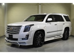 キャデラック エスカレード の中古車 プラチナム 4WD 埼玉県さいたま市南区 728.0万円