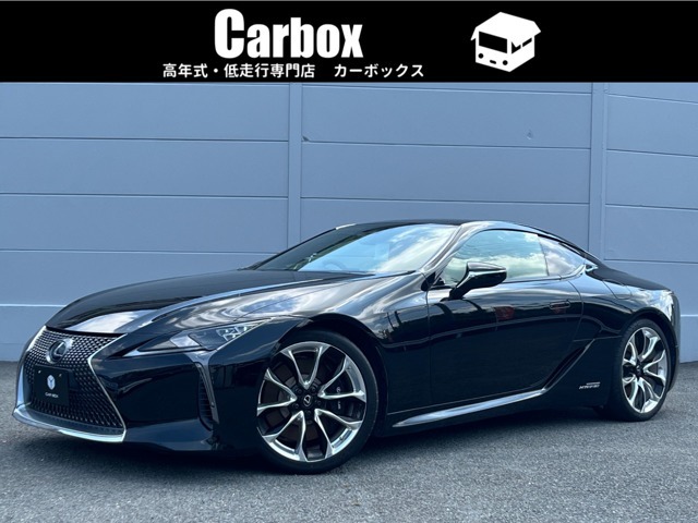 総在庫100台！！各メーカーの高年式・低走行車を1店舗で比較ができます！