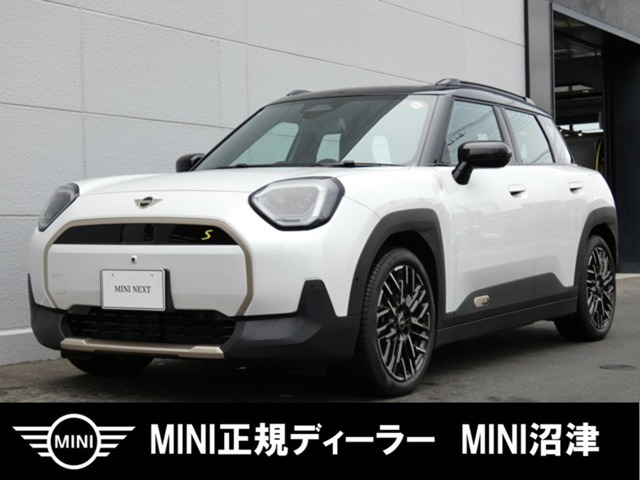 当店の中古車をご覧いただき、ありがとうございます！MINI エースマンSE フェイバードトリムのご紹介です！