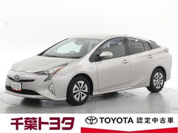 トヨタ プリウス 1.8 A 