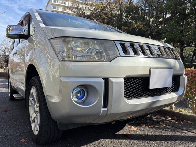 新しい到着 デリカD：5 三菱 2.2 電動サイドステップ装着車 シャモニー タイヤ・ホイール