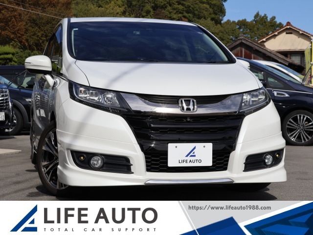 この度はLIFE AUTO（ライフオート）の展示車をご覧頂き、誠に有難うございます！当店は『仕入れに徹底的にこだわり、本当にオススメ出来るお車のみを厳選し展示しております！』安心して愛車選びをお楽しみ下さい♪