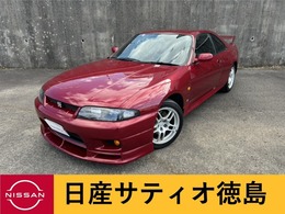 日産 スカイラインGT-R 2.6 4WD ワンオーナー 純正レッド 車検記録簿全数有