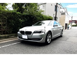 BMW 5シリーズ 523i ハイラインパッケージ 禁煙車バックモニター地デジカーナビETC付