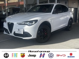 アルファ　ロメオ ステルヴィオ 2.0 ターボ Q4 ヴェローチェ 4WD CarPlay　クルーズコントロール