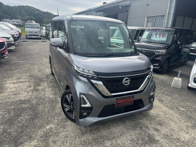 PRO CAR GARAGのお車をご覧いただき誠にありがとうございます！是非ご来店して頂き、実際にご覧になって頂ければと思います。お客様からのご連絡を心からお待ちしております！