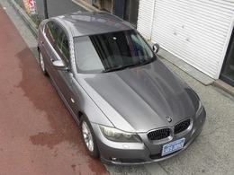 BMW 3シリーズ 325i ワンオーナー・16000キロ・自社買取
