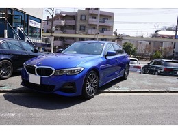 BMW 3シリーズ 320i Mスポーツ ベージュ系レザー 前車追従 全周囲カメラ