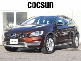 ボルボ V60クロスカントリー D4 SE ディーゼルターボ 本革シート　シートヒーター　アイドリング