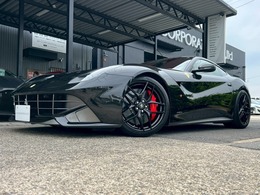 フェラーリ F12ベルリネッタ F1 DCT 2016y最終モデル　サスペンションリフター