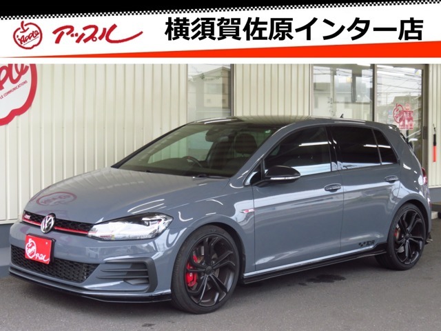 ★令和1年式　600台限定のフォルクスワーゲン　ゴルフGTI　TCR　入庫しました♪ワンオーナー！禁煙車！ディスカバープロナビゲーション！バックモニター！フルセグTV！★