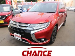 三菱 アウトランダーPHEV 2.0 G セーフティパッケージ 4WD ナビ　バックカメラ　クルコン　ドラレコ
