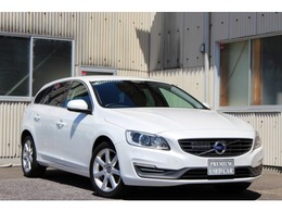 ボルボ V60 D4 SE ディーゼルターボ 1オーナー　ナビ　黒革　フルセグ　Bカメラ
