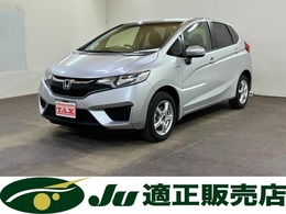 ホンダ フィット 1.5 ハイブリッド Fパッケージ 4WD ワンオーナー　CMBS　横滑り防止
