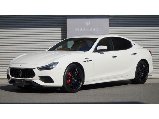 Maserati浜松へようこそ！！この度はMaserati浜松の認定中古車をご覧頂きまして、誠に有難う御座います。当社は浜松市の他に、神戸市（Maserati神戸）にもMaserati正規ディーラーを展開しております。
