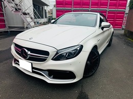 メルセデスAMG Cクラスカブリオレ C63 S 右H　黒幌黒革　ダイヤモンドホワイト