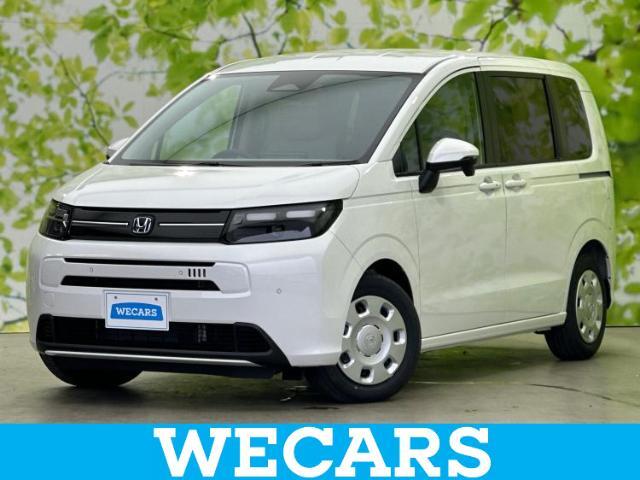 WECARS（ウィーカーズ）は全国250店舗展開！お客様が安心してカーライフをお楽しみいただけるよう社員一同心を込めてサポートいたします。