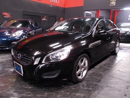 ボルボ S60 T4 スカンジナビアン リミテッド 正規ディーラー車 40台特別限定車