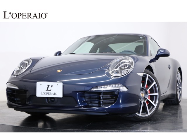 非常にお洒落な仕様の991カレラSが入庫して参りました。NA最終モデル、グレードはSの為3.8Lの官能的なポルシェ本来のエキゾーストサウンドをご体感いただけます。