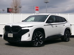 BMW XM 4.4 4WD 元社有車　HDDナビ　ACC　黒革　純正22AW